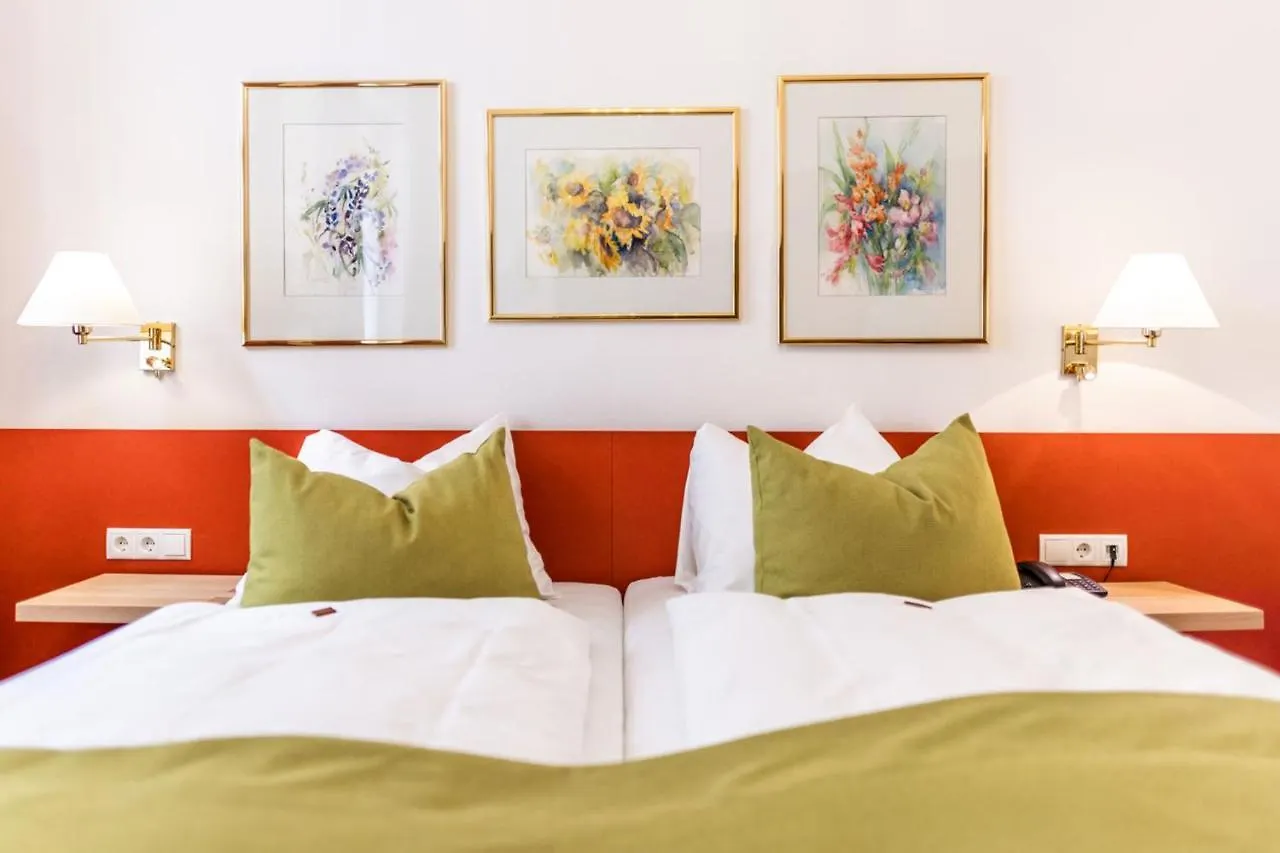 Hotel Wolf Зальцбург 4*,