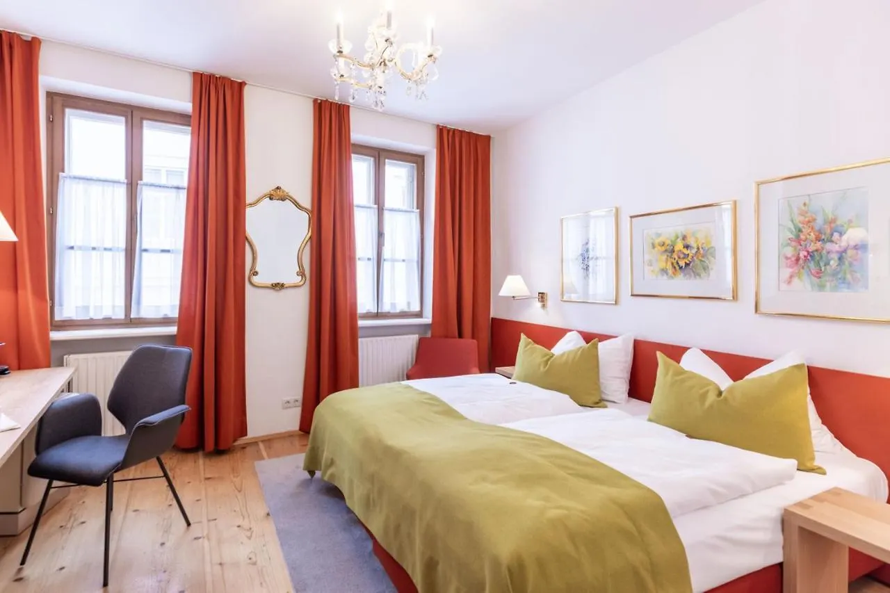 Hotel Wolf Зальцбург